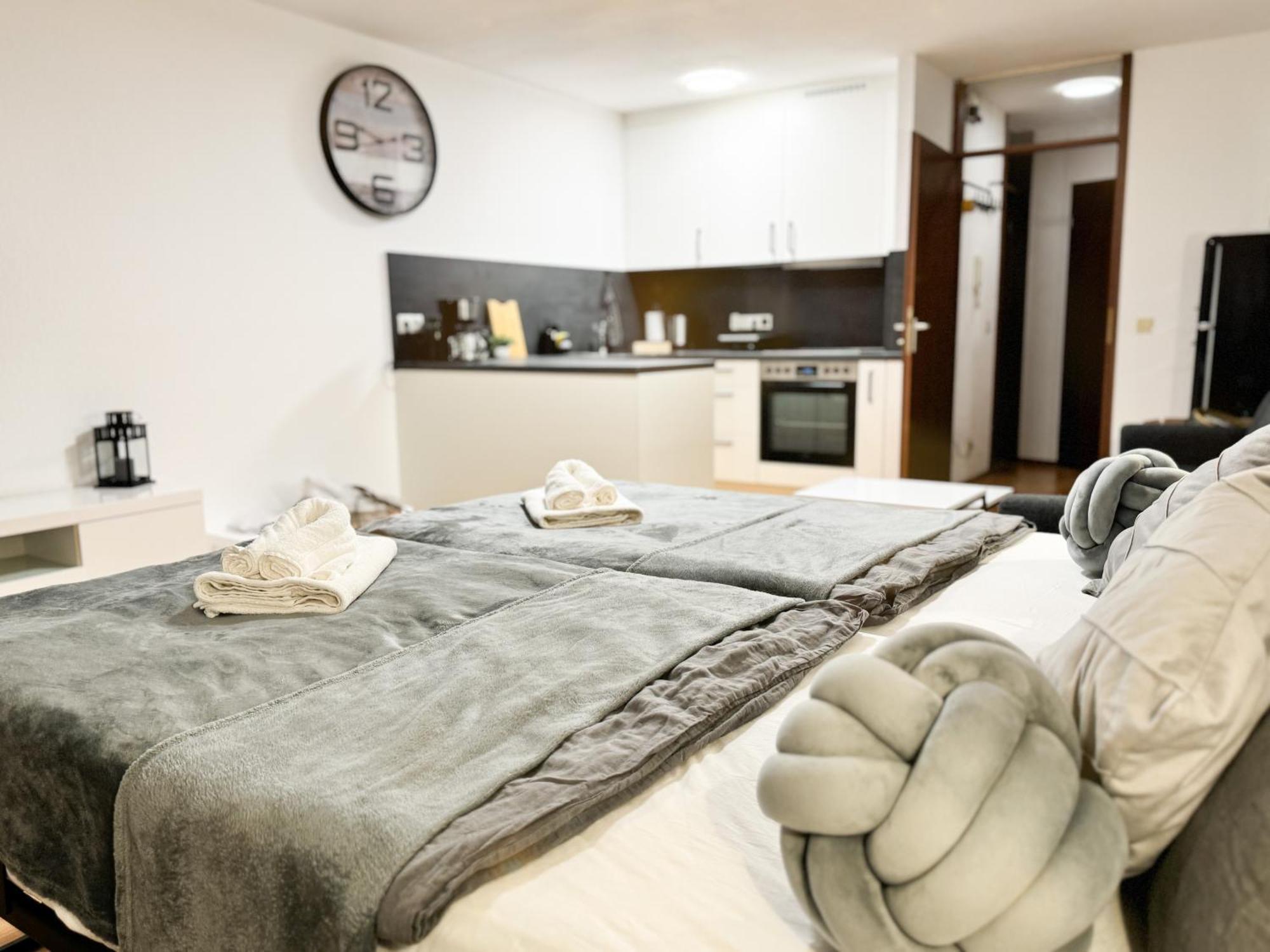 Modern Living In Karlsruhe - Frieden Apartments Экстерьер фото