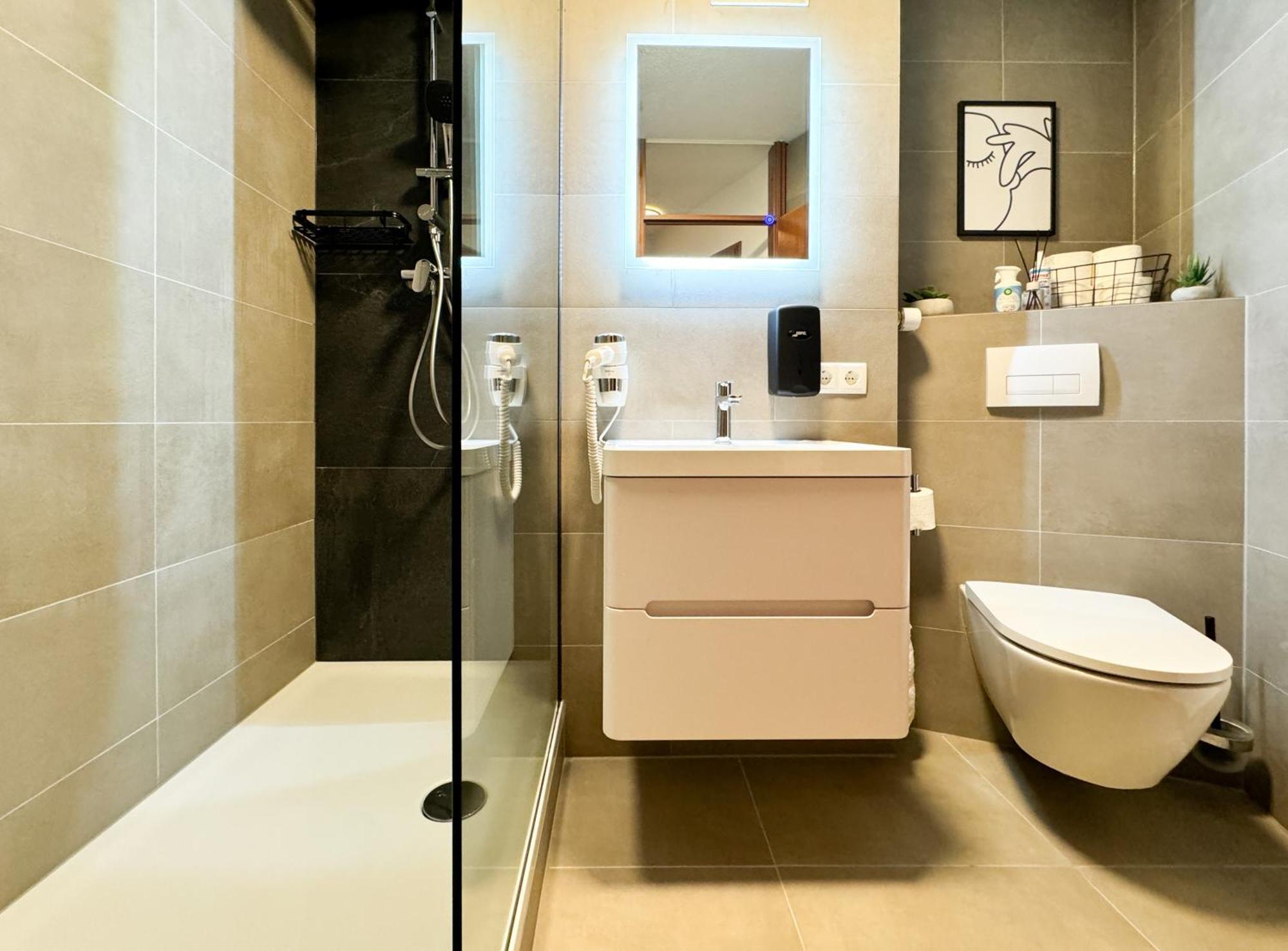 Modern Living In Karlsruhe - Frieden Apartments Экстерьер фото
